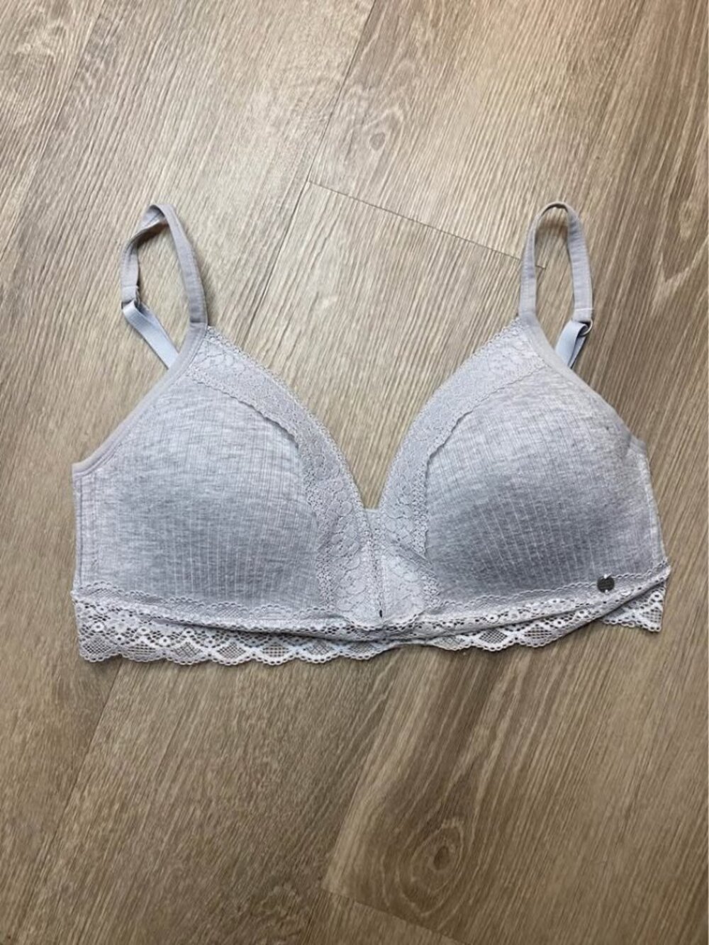 Lucky Brand Heather Gray Seamless Lace Trim Bra 34C Soft